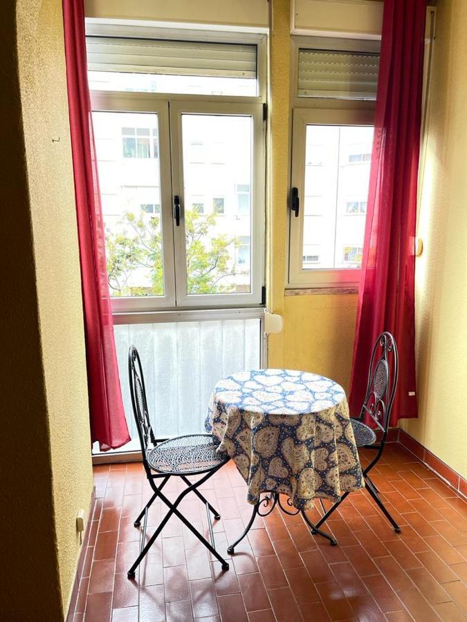 Estudio A 3 Min A Pe Da Praia De Oeiras Пасу-де-Аркуш Экстерьер фото